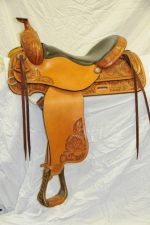new-courts-deluxe-trail-saddle-1390837303-jpg